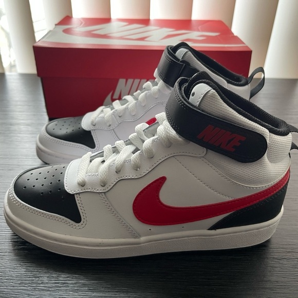 Nike youth White, Red, and Black Sneakers youth size 5.5 university red